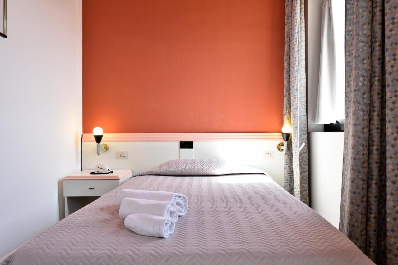Hotel Orri Tortolì Eksteriør bilde