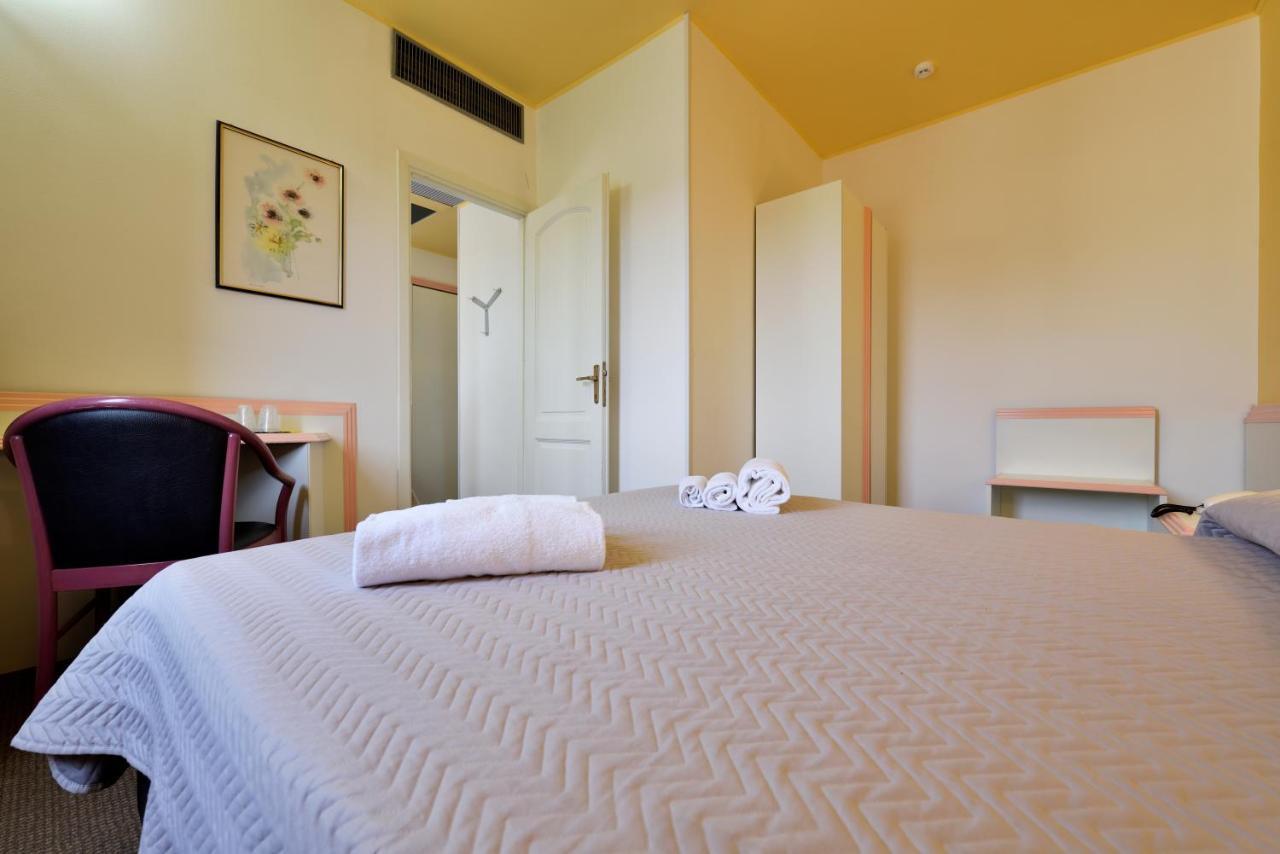 Hotel Orri Tortolì Eksteriør bilde